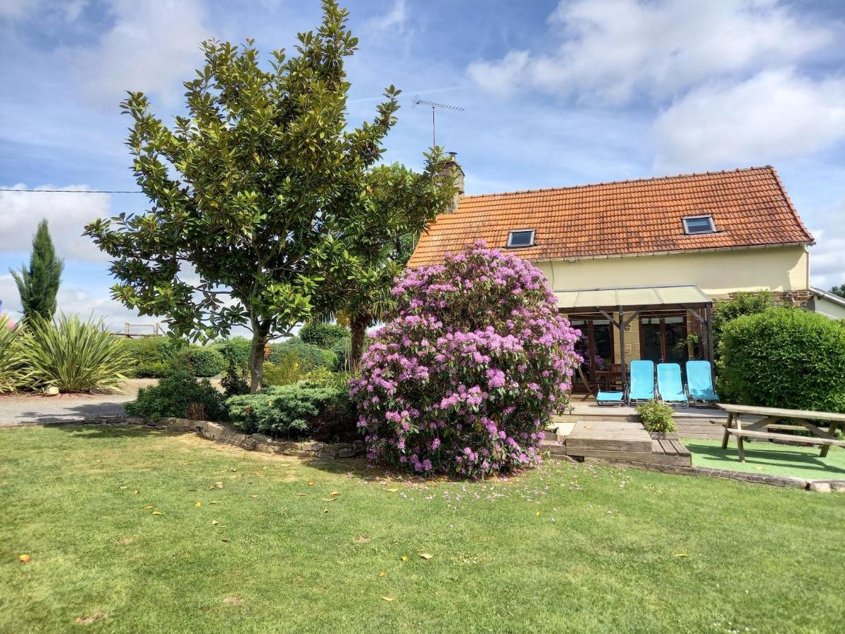 La Gasteboisiere With Swimming Pool And Games Room Le Mesnil-Adelee Экстерьер фото
