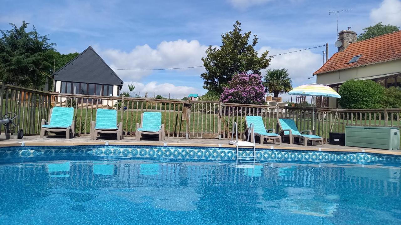La Gasteboisiere With Swimming Pool And Games Room Le Mesnil-Adelee Экстерьер фото