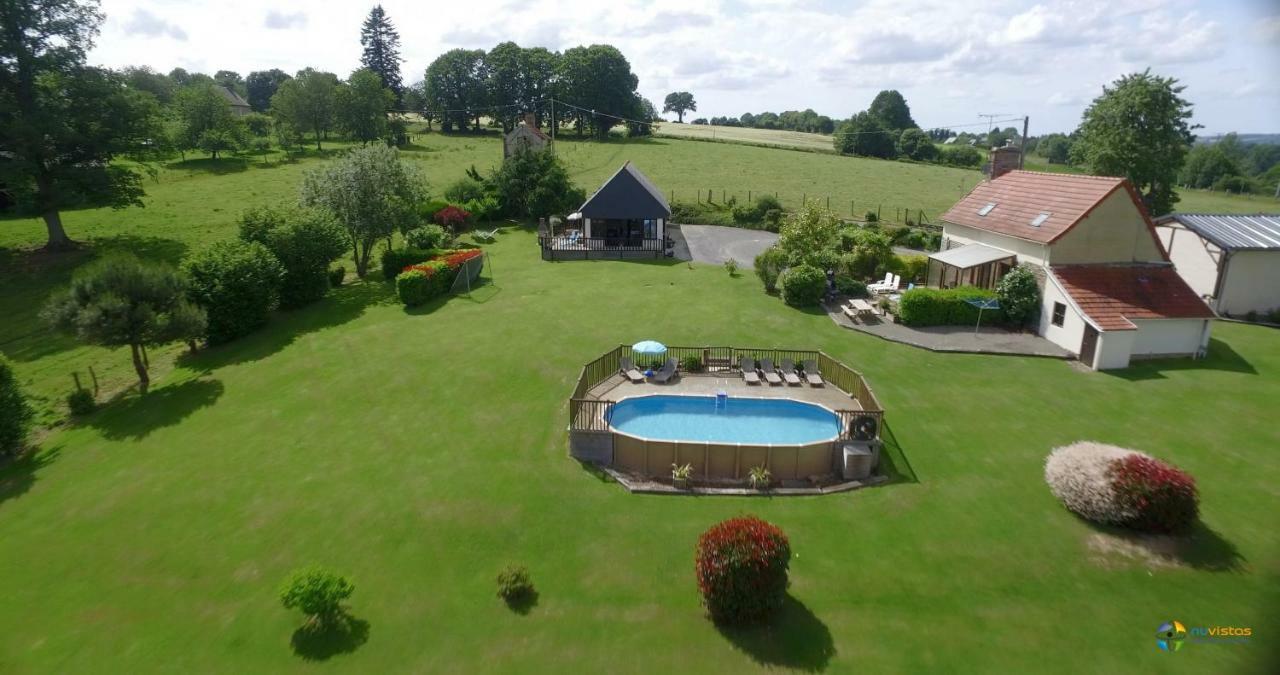 La Gasteboisiere With Swimming Pool And Games Room Le Mesnil-Adelee Экстерьер фото